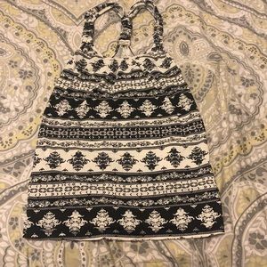 Ardene tank top , heart-shaped back